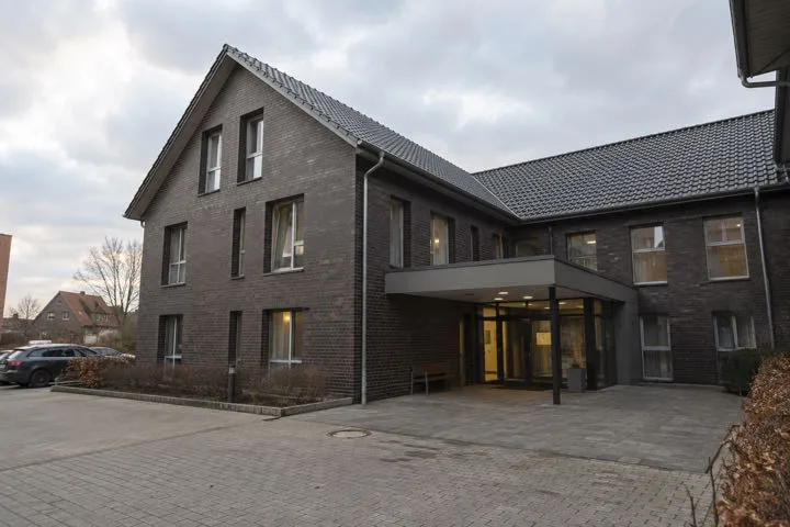 Editorial visualisation illustrating Betreutes Wohnen am Kupfereck; not a documentary photograph